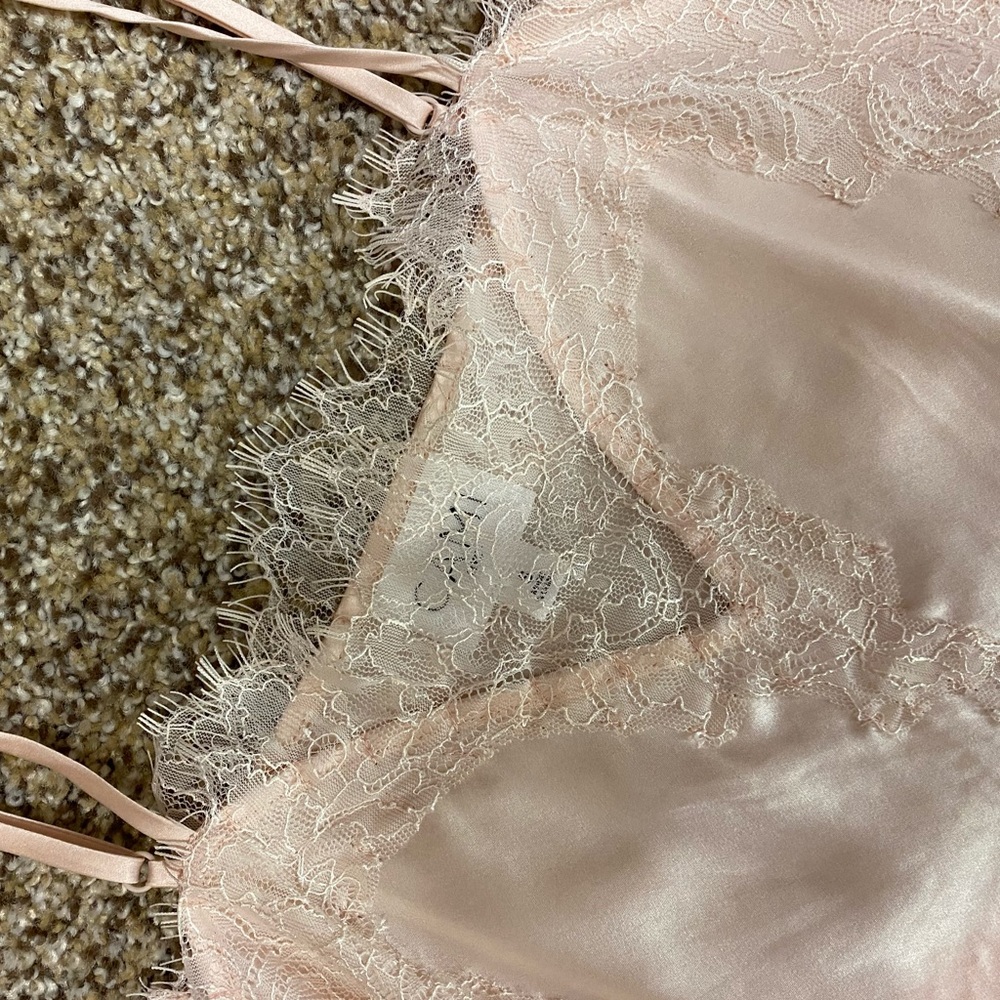CAMI NYC soft pink small MINT COND